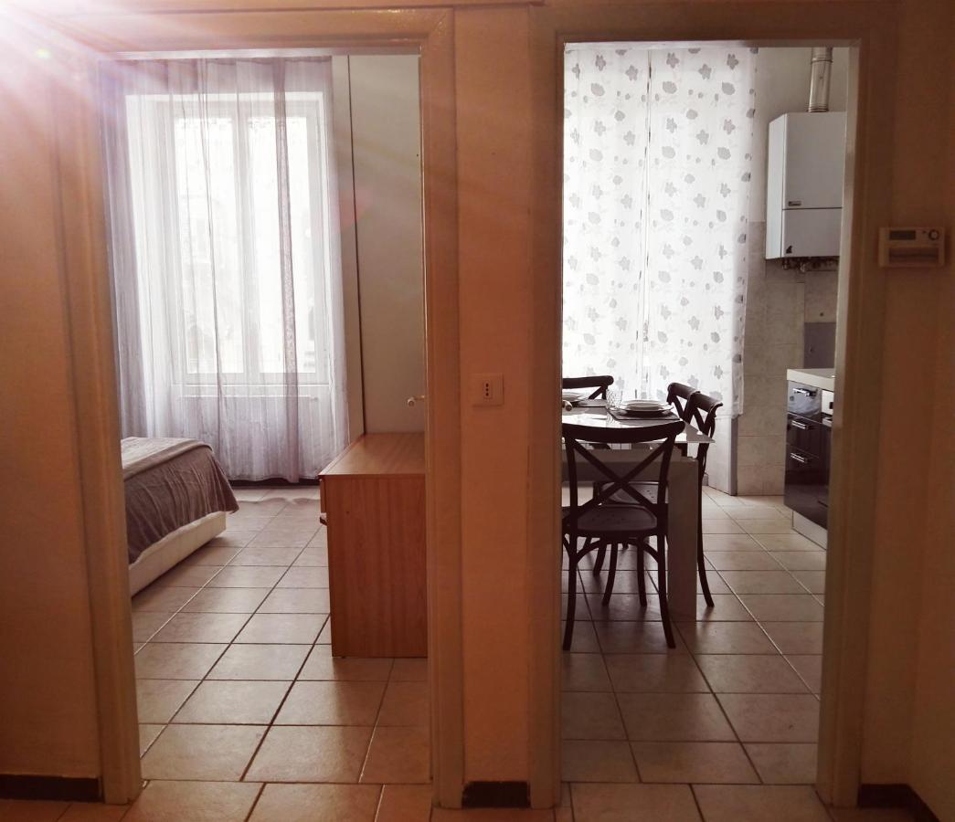 La Casa Sulla Piazzetta Apartamento Albenga Exterior foto
